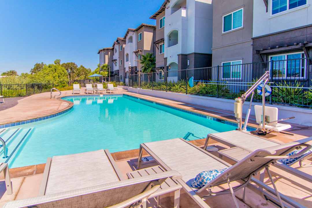 Sereno 930 Third Ave Chula Vista Ca Apartments For Rent Rent Com