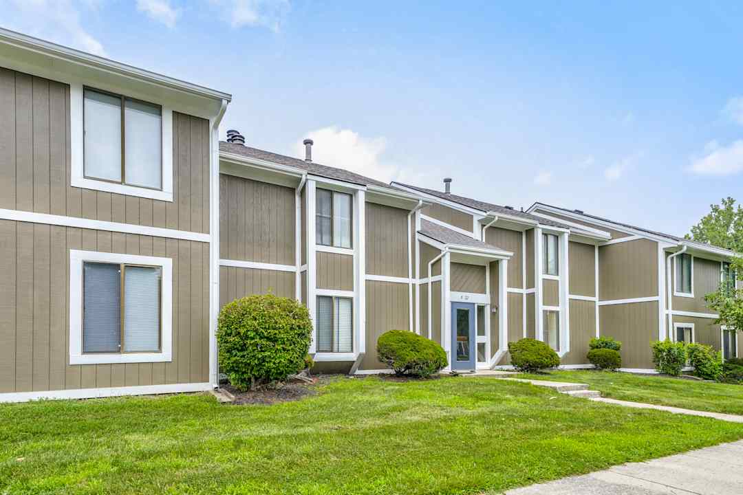 aspen chase at eagle creek apartments indianapolis in 46254