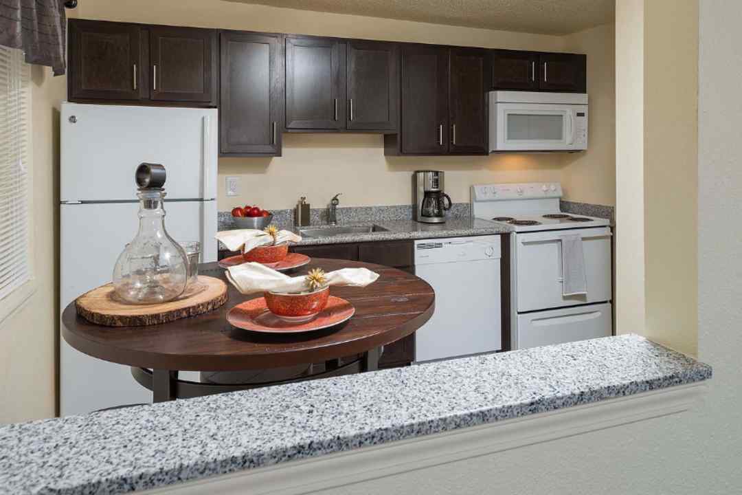 westport crossing apartments saint ann mo 63074