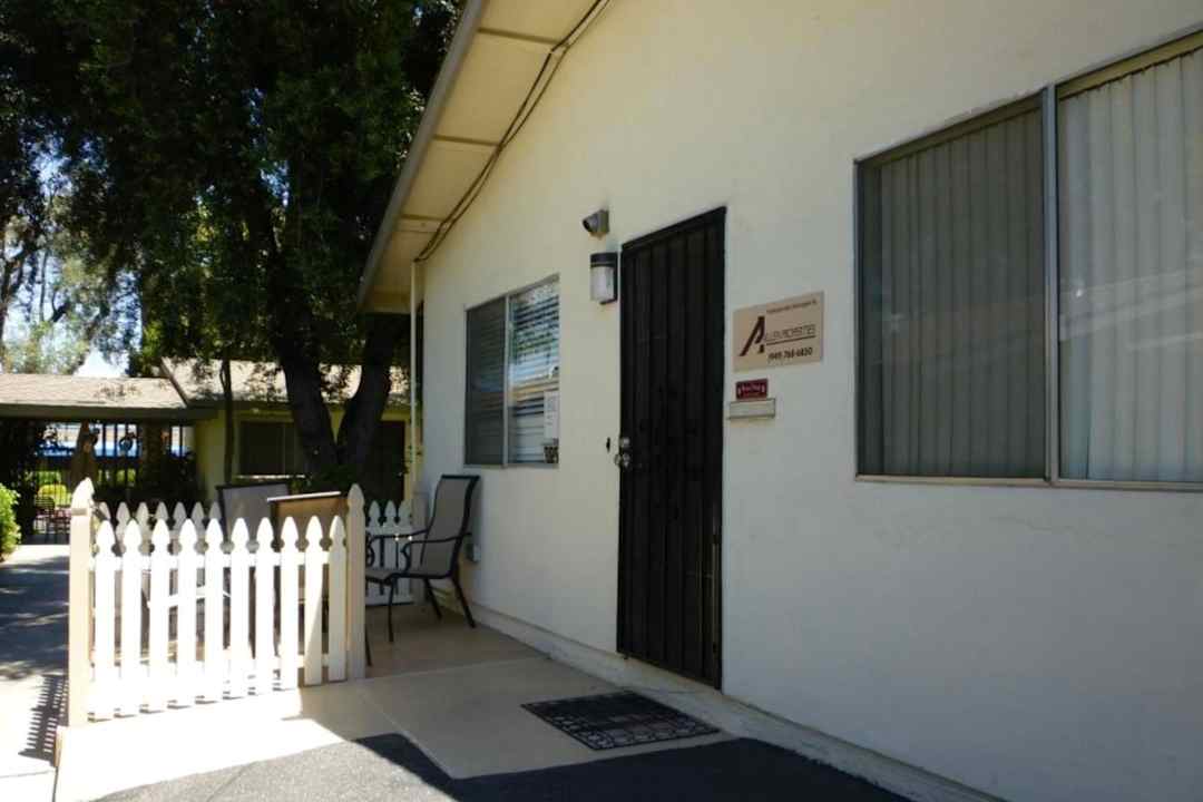 Park Village Apartments 3918 Jackson St Riverside Ca Apartments For Rent Rent Com