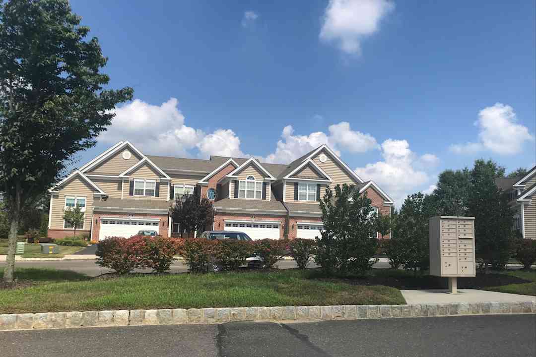 the mews at laurel creek apartments moorestown nj 08057