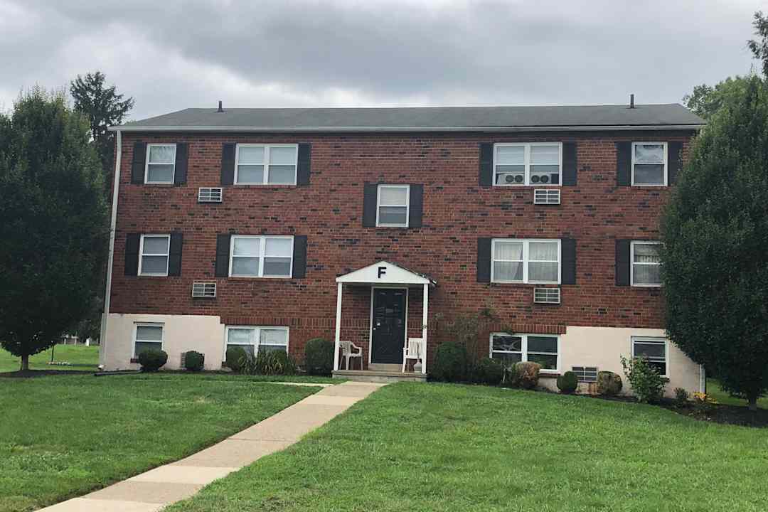 springwood apartments springfield pa 19064