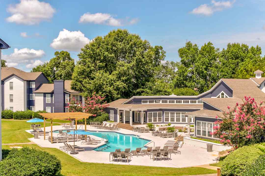Evergreen Auburn 1131 S College St Auburn Al Apartments For Rent Rent Com