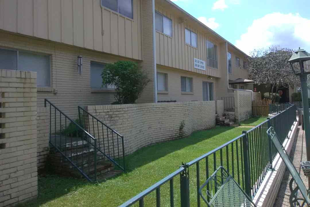 forest royale apartments hattiesburg ms 39402