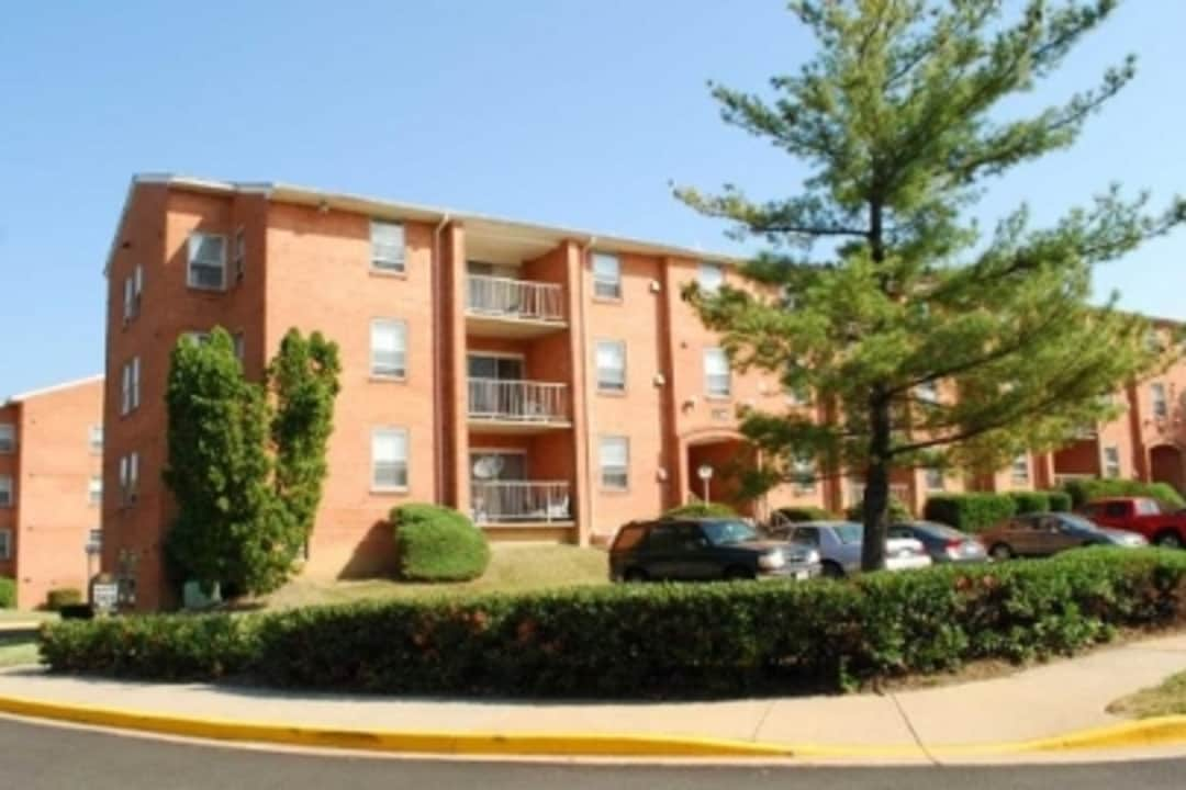 3 bedroom townhomes for rent in alexandria va