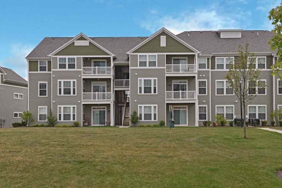 the district at tuttle apartments columbus oh 43221