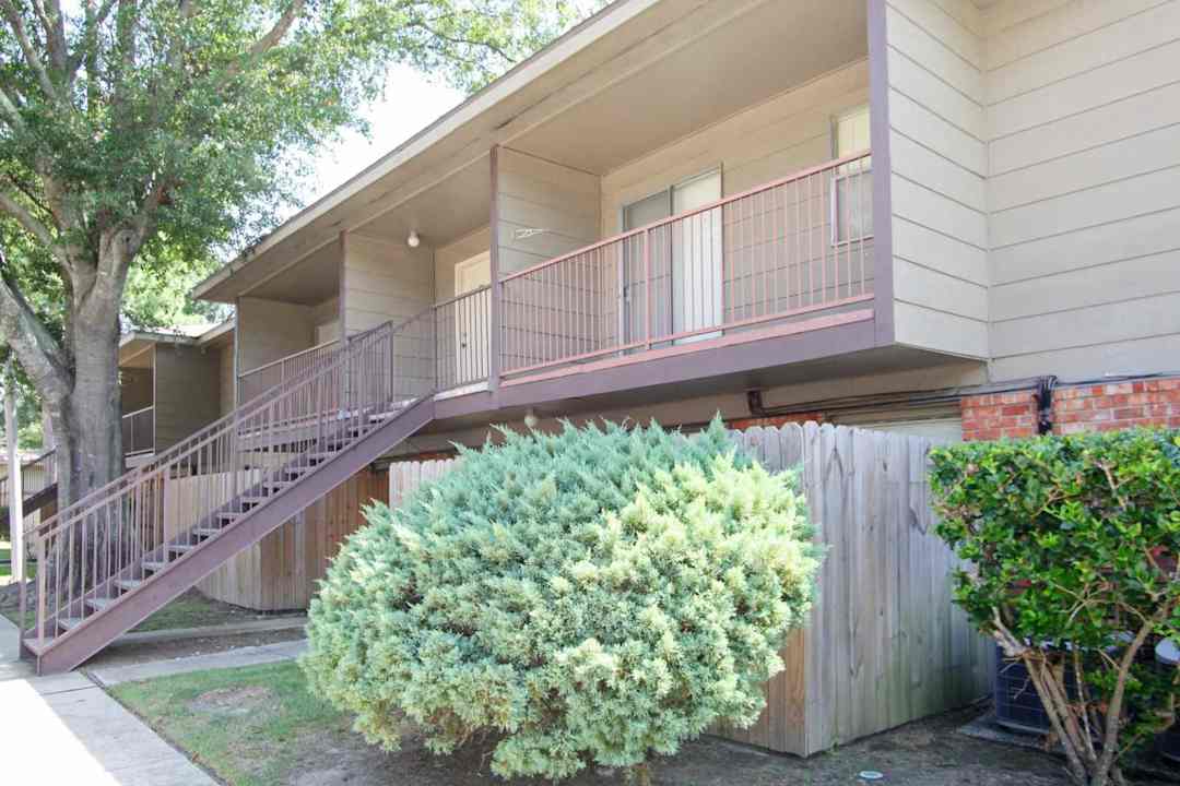 carol sue apartments gretna la 70056