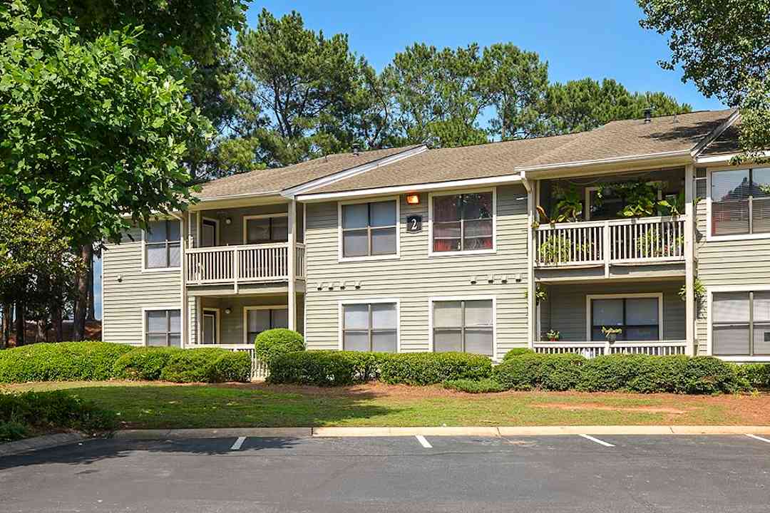 Woodland Trace 1669 Iris Dr Se Conyers Ga Apartments For Rent Rent Com
