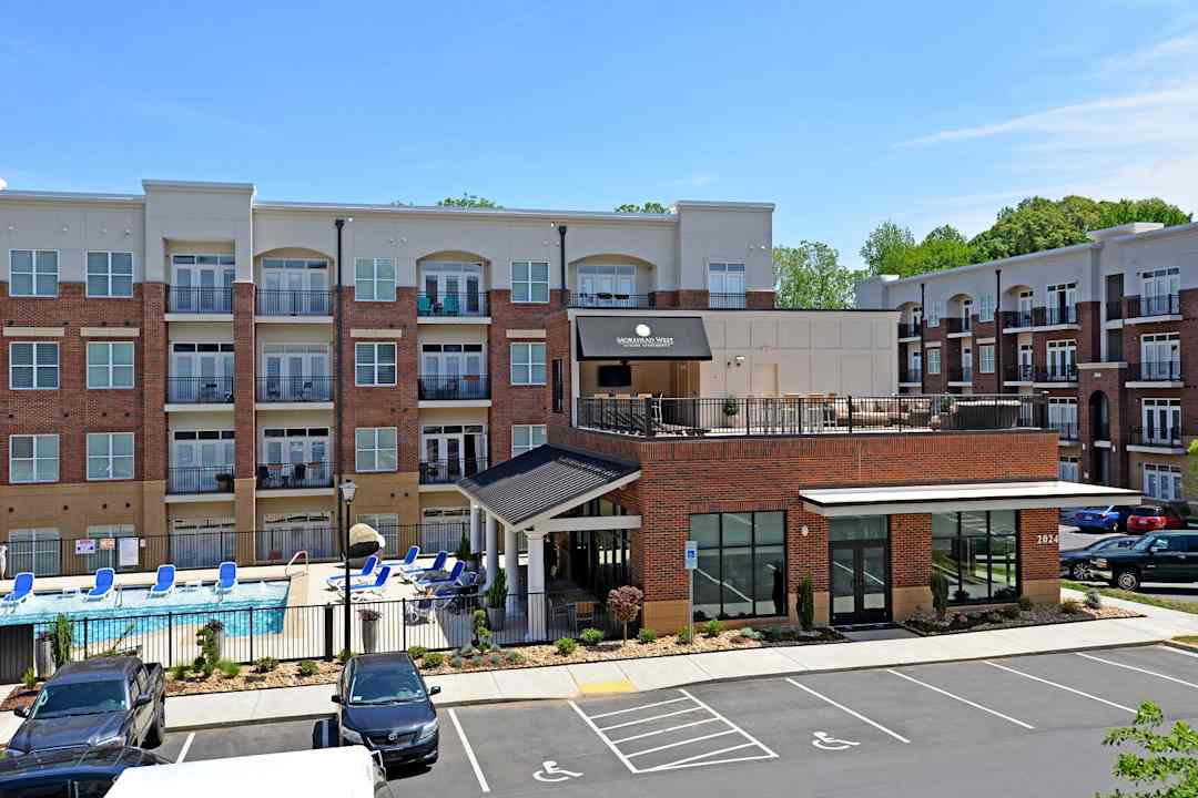 morehead west apartments charlotte nc 28208