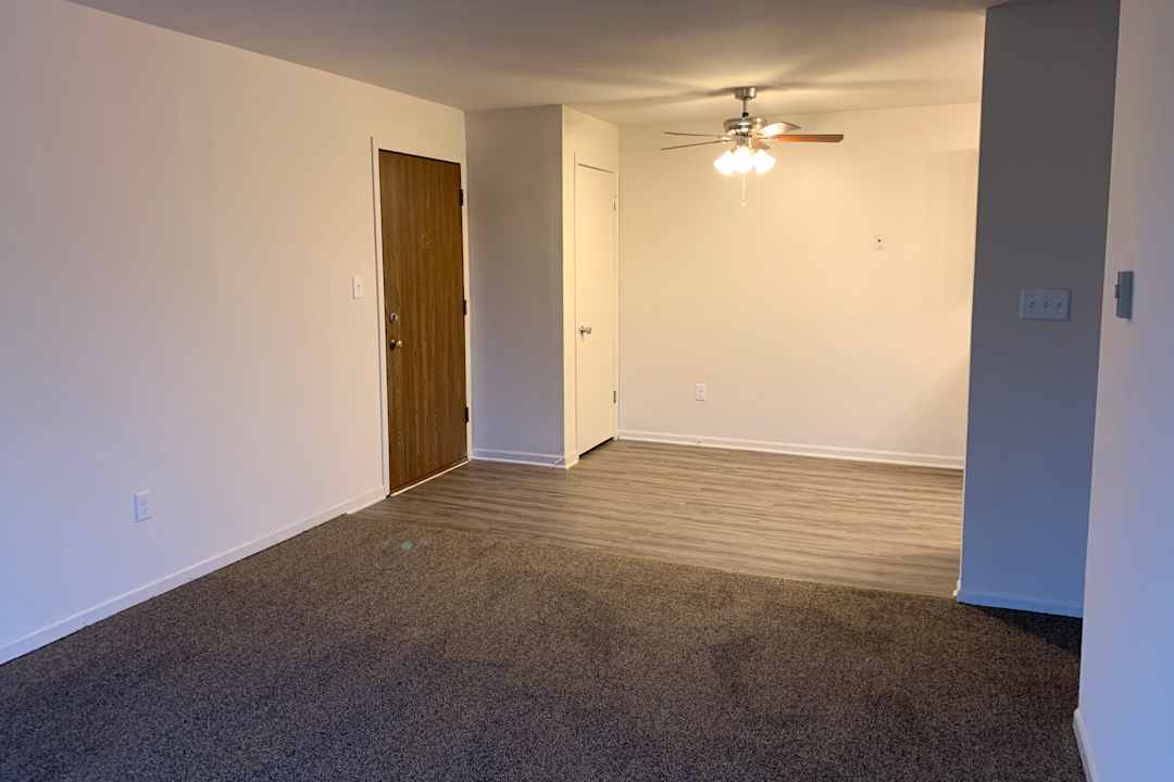 Anita Terrace Apartments 290 Anita Ter Antioch Il Apartments For Rent Rent Com