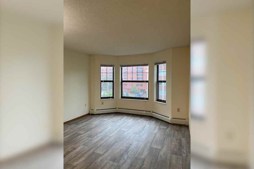 East Village Apartments - Minneapolis Mn 55404