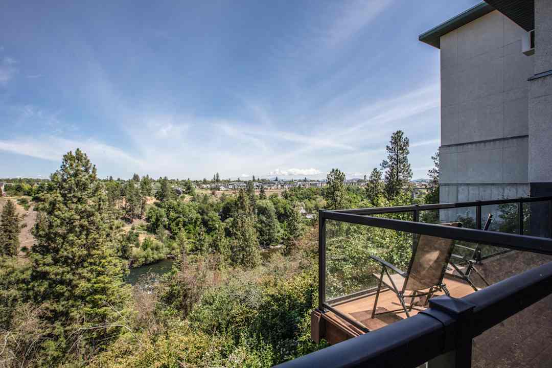 broadmoor apartments spokane wa 99201