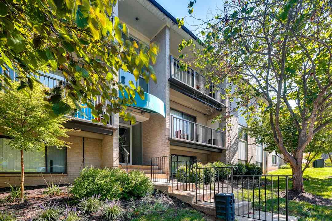 Allyson Gardens Apartments I - Owings Mills Md 21117