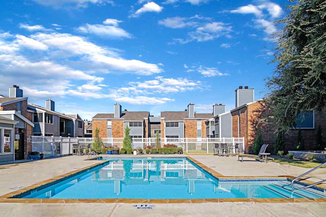 copper crossing apartments benbrook tx 76109