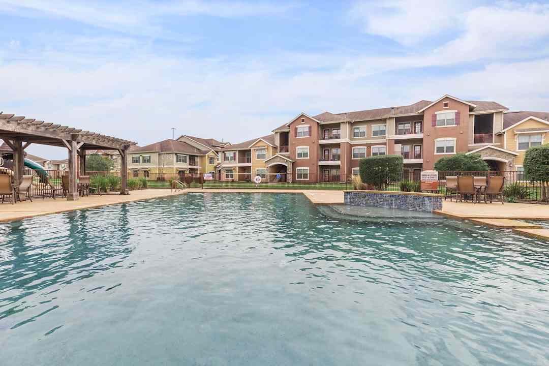 Cypress Creek Apartment Homes At Fayridge Drive 14155 Fayridge Dr Houston Tx Apartments For Rent Rent Com