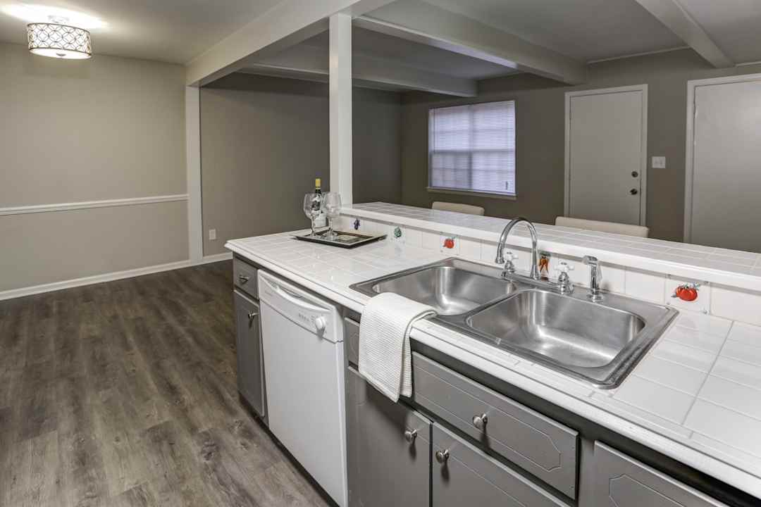 Georgetown South 2100 Vestridge Dr Vestavia Al Apartments For Rent Rent Com