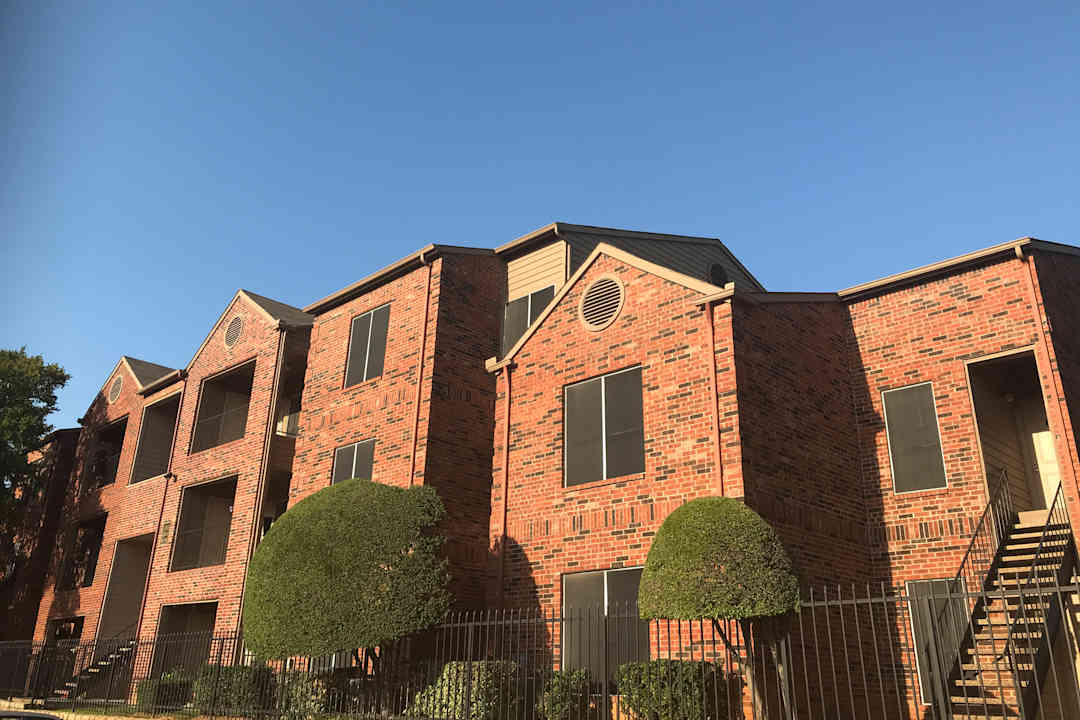 sterling crest apartments arlington tx 76017