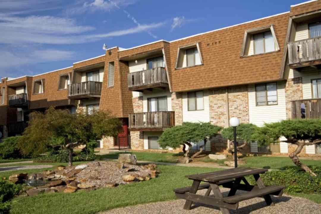 Seminole Apartments 2142 S Fairway Ave Springfield Mo Apartments For Rent Rent Com