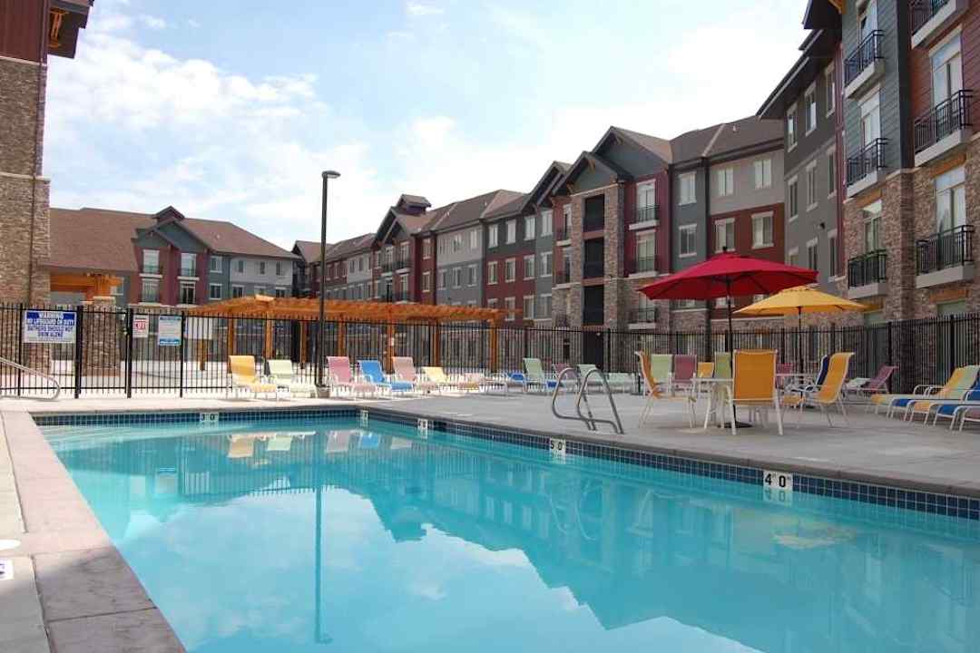 Alpine Village Apartments - Provo, UT 84604