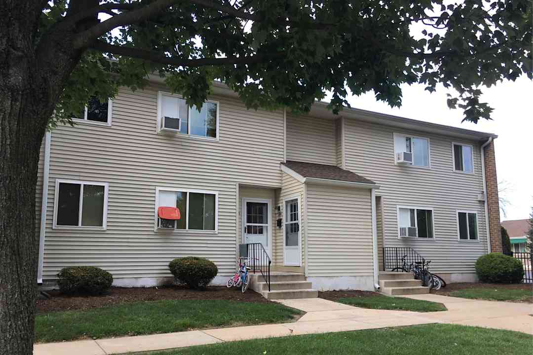 lebanon village apartments lebanon pa 17046