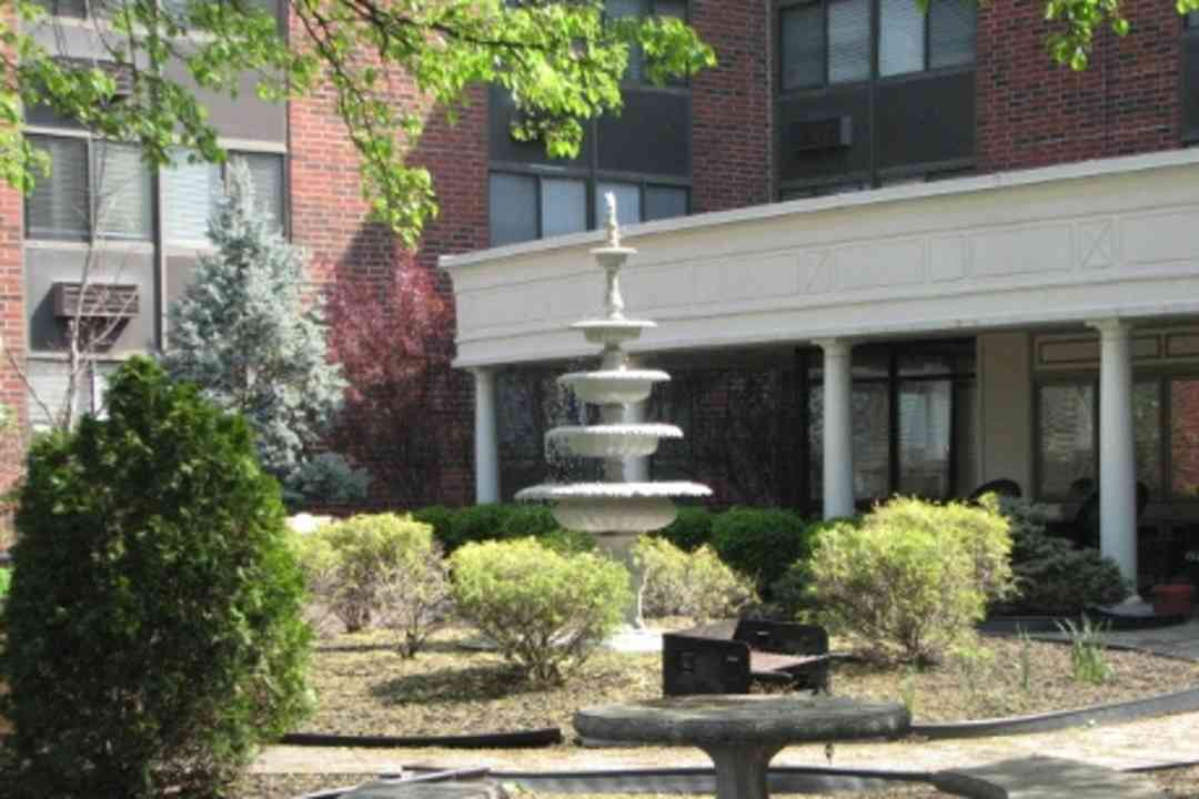 The American Village Apartments Louisville Ky 40215
