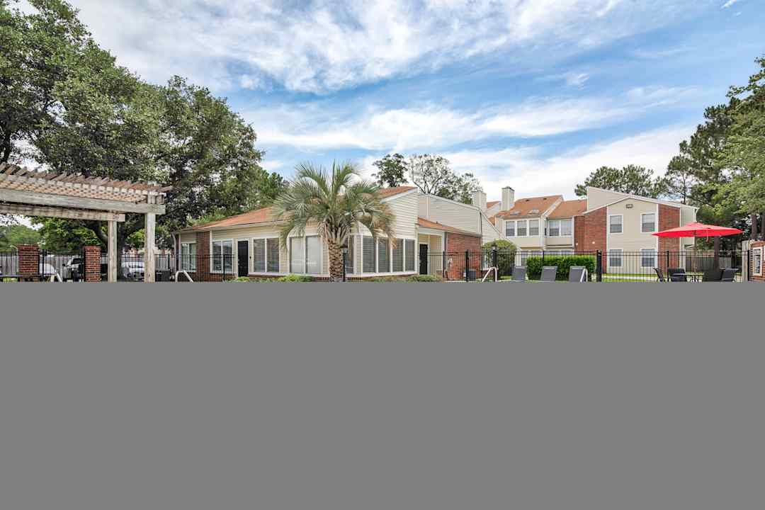 Willowbend Lake Apartment Homes 11070 Mead Rd Baton Rouge La Apartments For Rent Rent Com