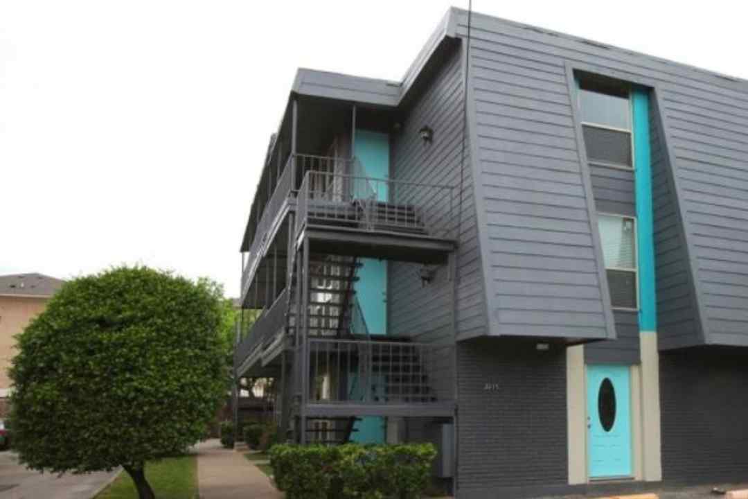 crestview apartments dallas tx 75235