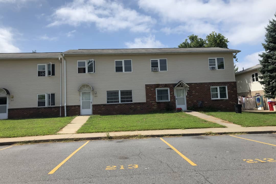 Mineral Springs Apartments - Wilkes Barre, PA 18705