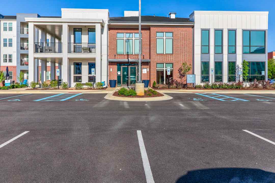 Mosby at Bridge Street Apartments Huntsville, AL 35806