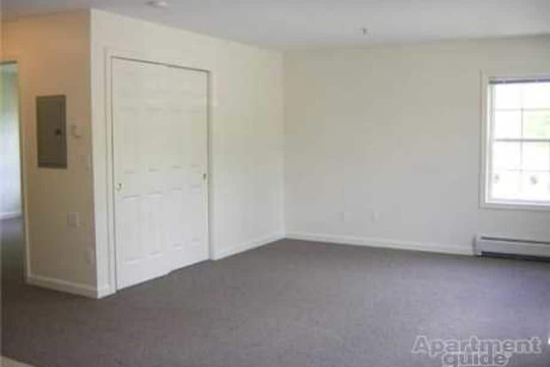 2+bdrm 2ba Luxury w AC