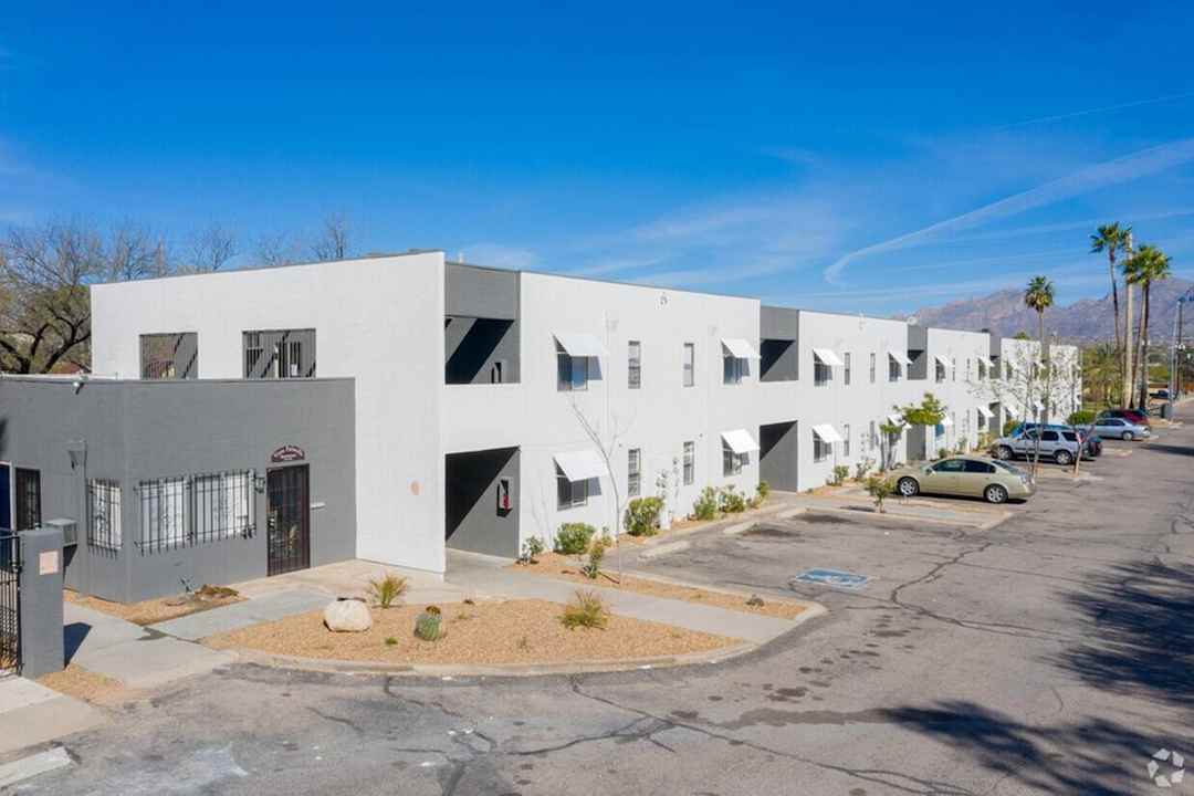 the vistas on fort lowell apartments tucson az 85716