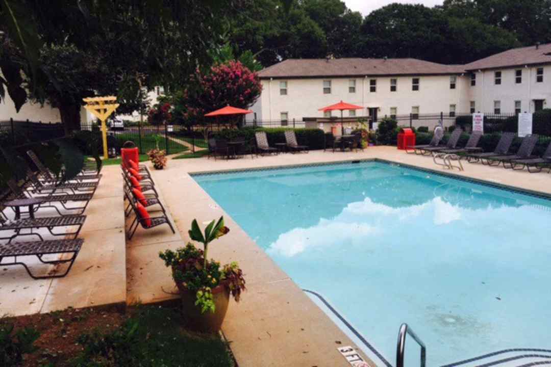 Avondale Station 703 Twin Oaks Dr Decatur Ga Apartments For Rent Rent Com