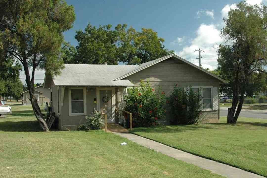 Highland Hills Apartments - San Antonio Tx 78223