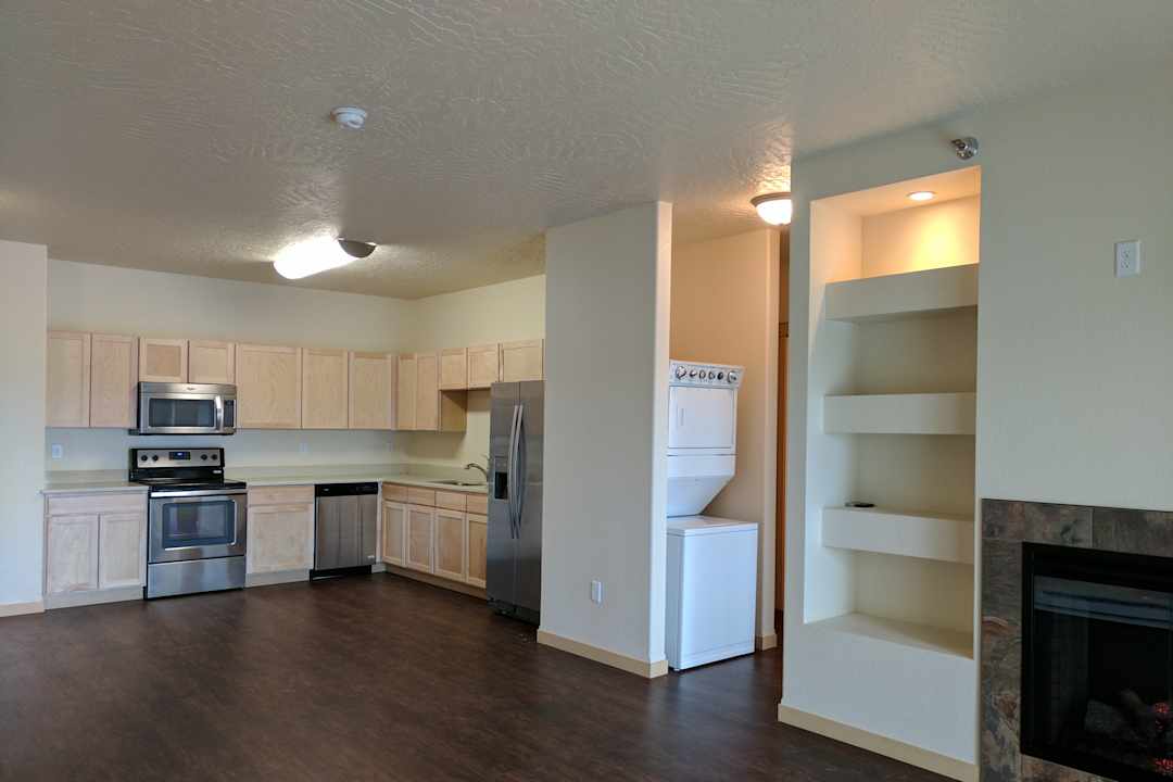 Aspen Ponds Apartments 6050 36th St S Fargo Nd Apartments For Rent Rent Com