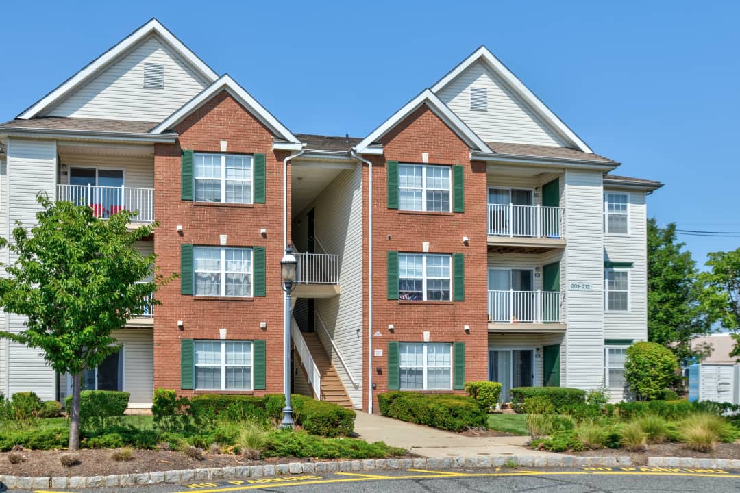 Meridian Terrace/Meridian Square Apartments Carteret, NJ 07008