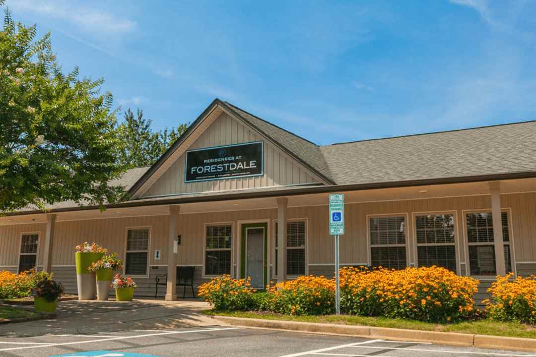 Residences at Forestdale 3551 Forestdale Dr Burlington, NC