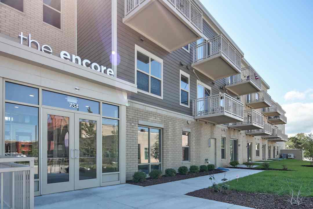 the encore apartments sheboygan