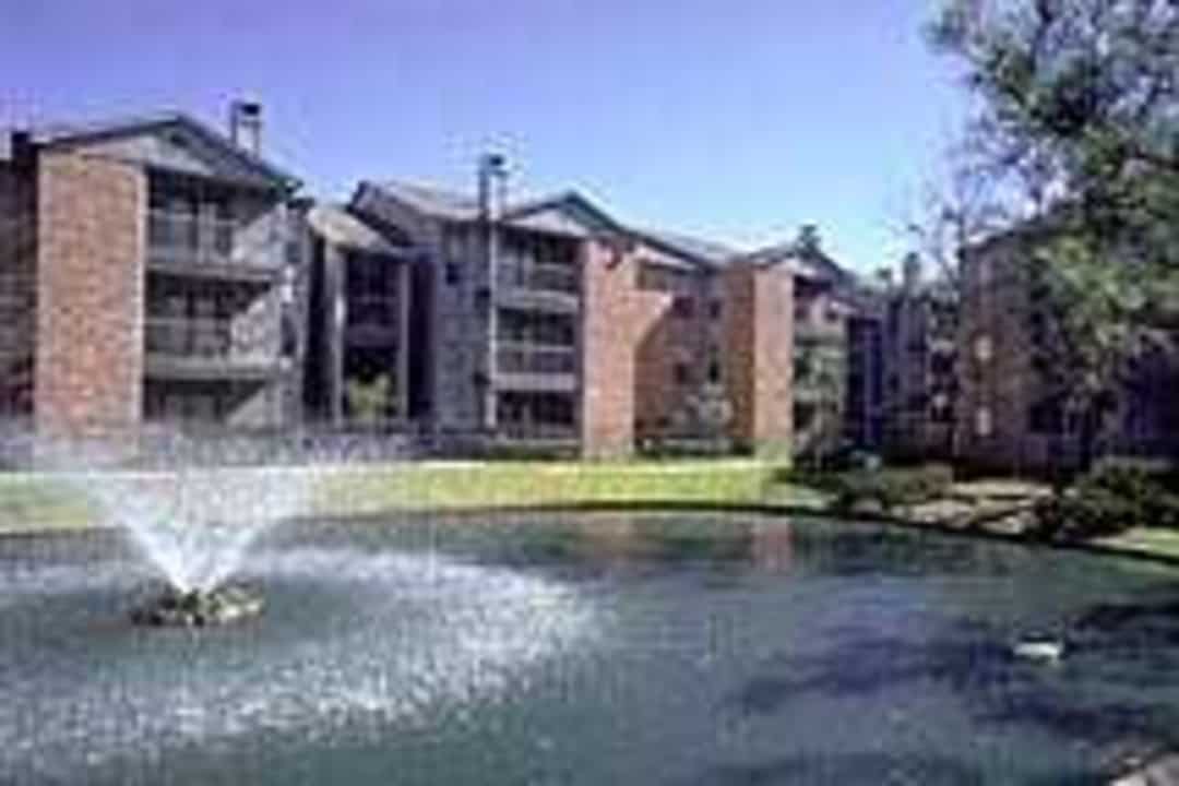canfield lakes apartments houston tx 77067