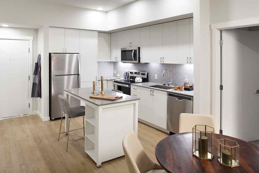 Avalon Newcastle Commons 6620 Coal Creek Pkwy Se Newcastle Wa Apartments For Rent Rent Com