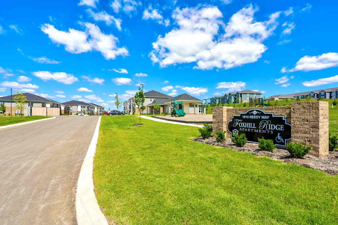Foxhill Ridge Apartments - Columbia Tn 38401