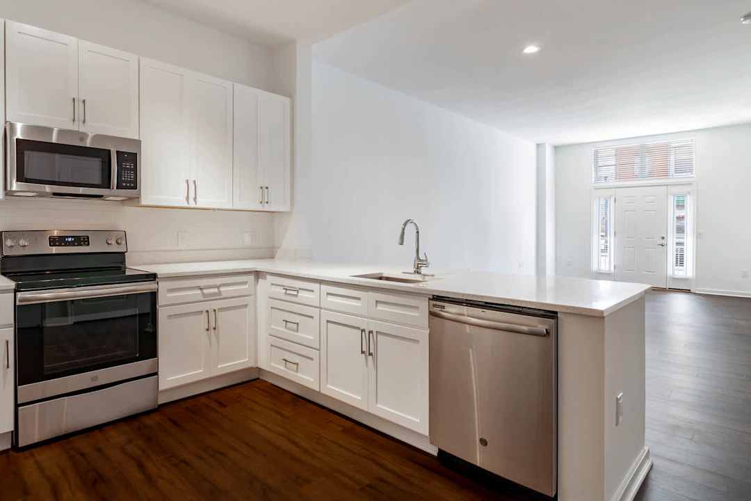 Gaithersburg Station Apartments - Gaithersburg Md 20877