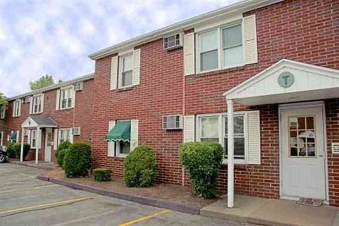 the evergreen manor apartments westfield ma 01085