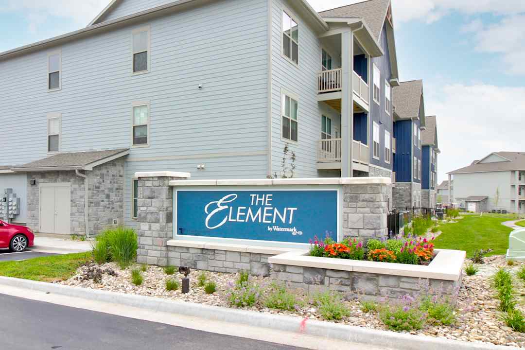 the element apartments kansas city