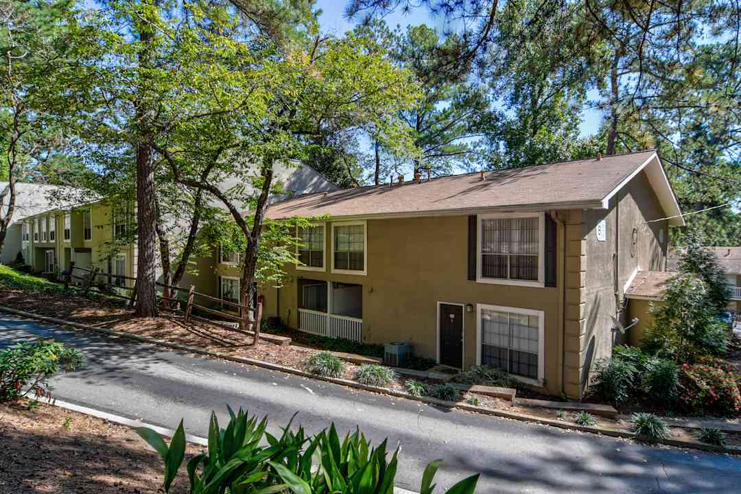 The Hills At East Cobb 1716 Terrell Mill Rd Se Marietta Ga Apartments For Rent Rent Com