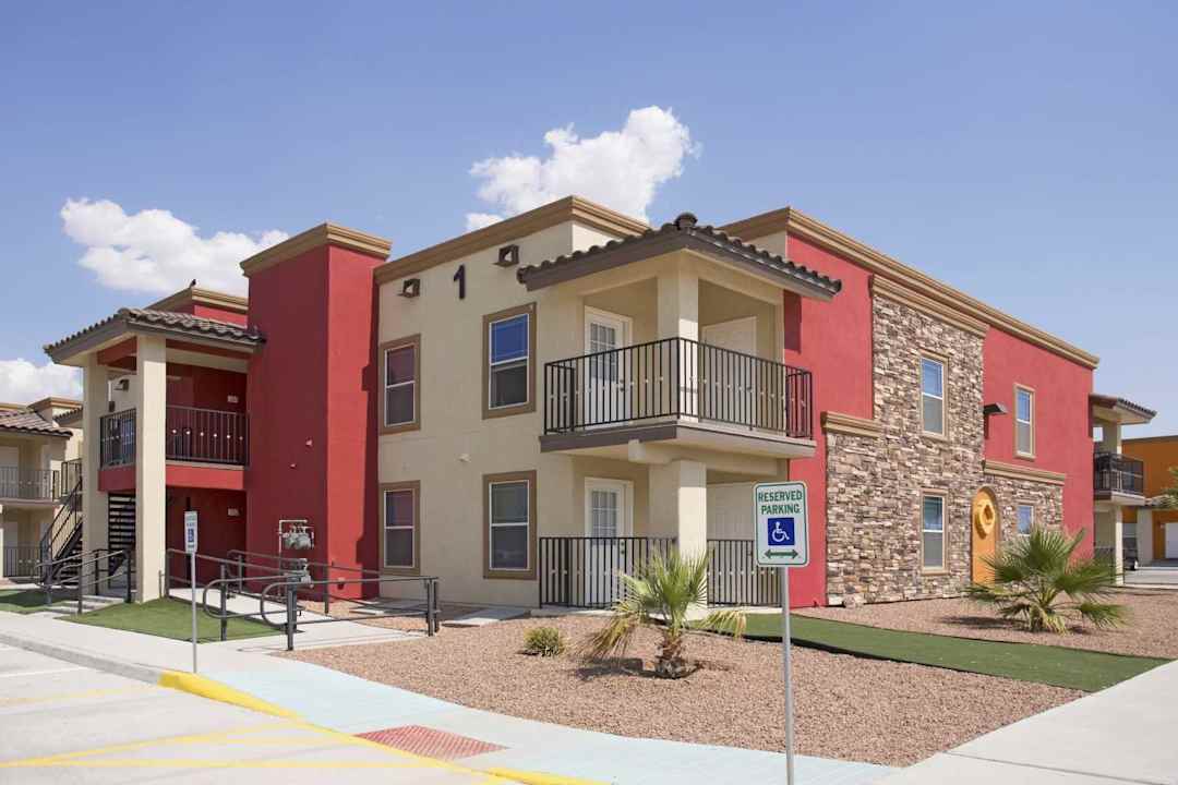 paseo park apartments el paso