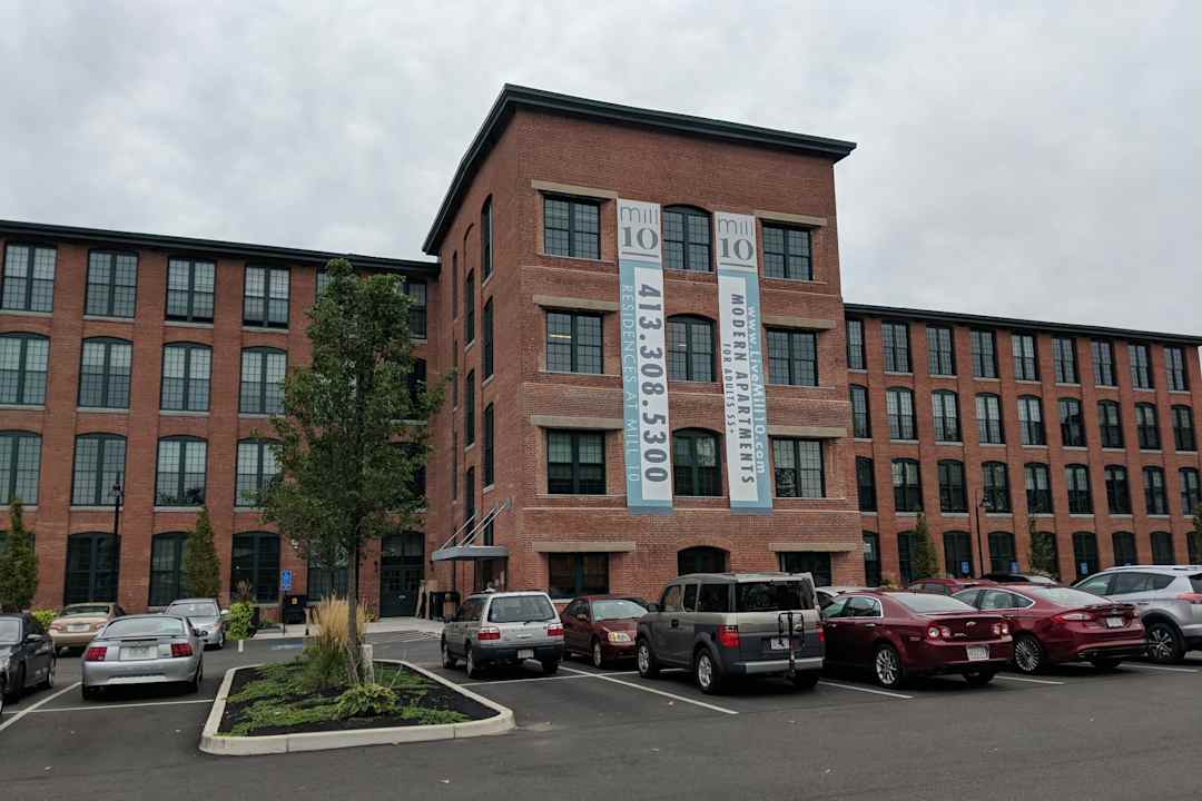 residences at mill 10 apartments ludlow ma 01056