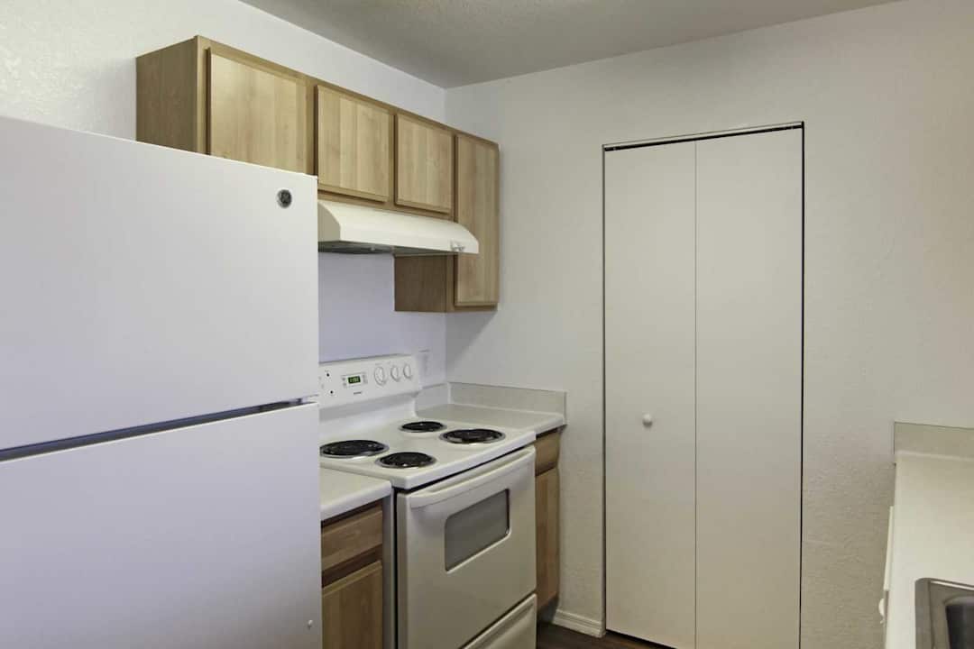 whispering oaks apartments starke fl 32091
