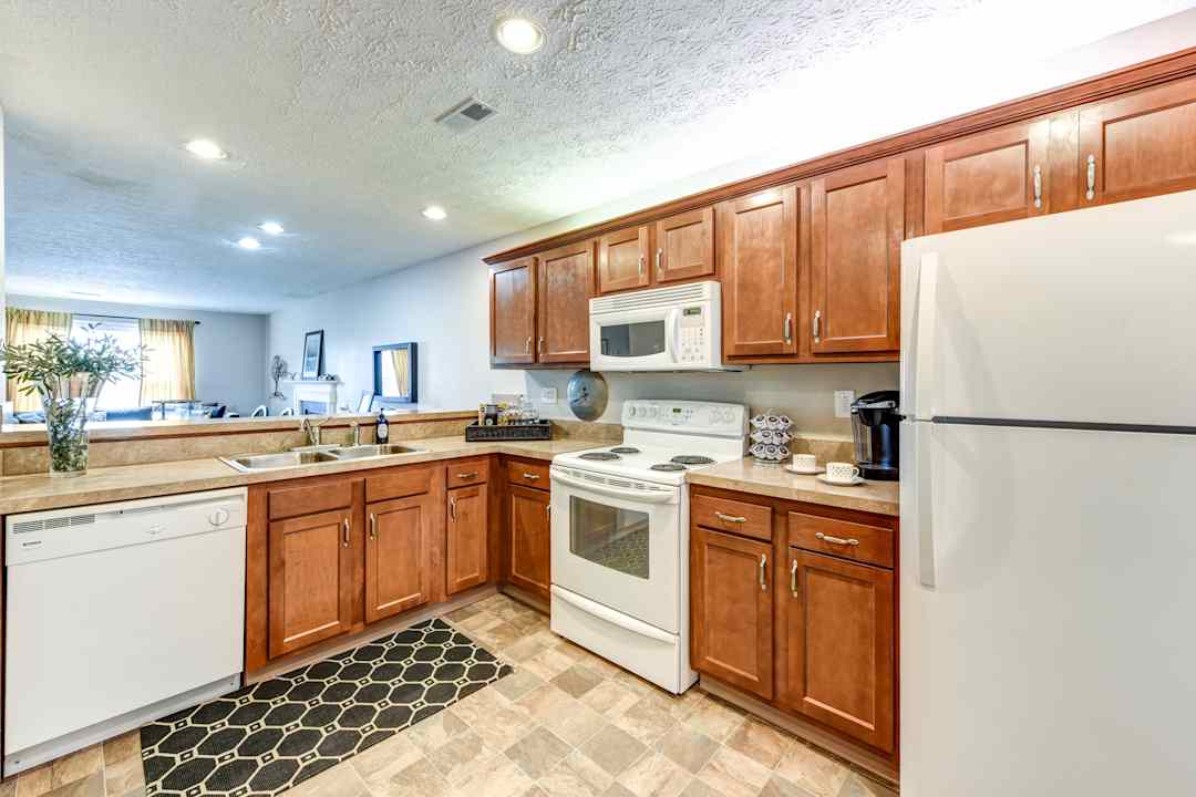 Asherton Of Dublin 5400 Asherton Blvd Dublin Oh Apartments For Rent Rent Com