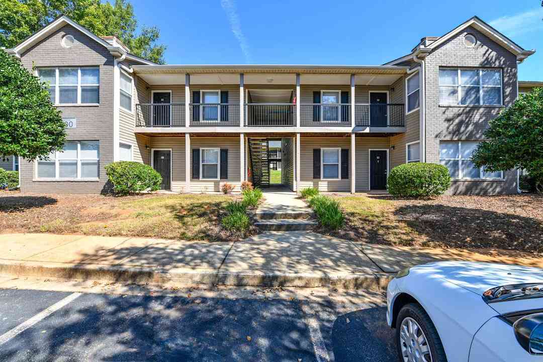 900 Dwell 900 Rock Quarry Rd Stockbridge Ga Apartments For Rent Rent Com