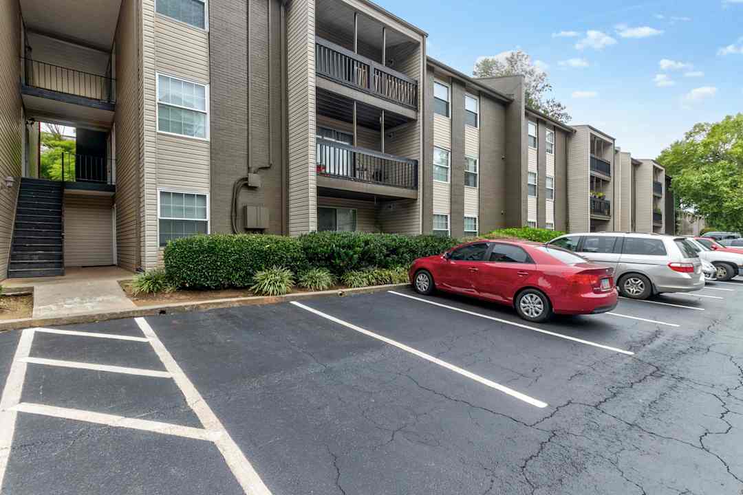 Lake Colony Apartment Homes 3200 Lake Colony Dr Norcross Ga Apartments For Rent Rent Com